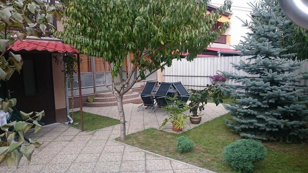 Apartman Edit Harkan Exterior foto